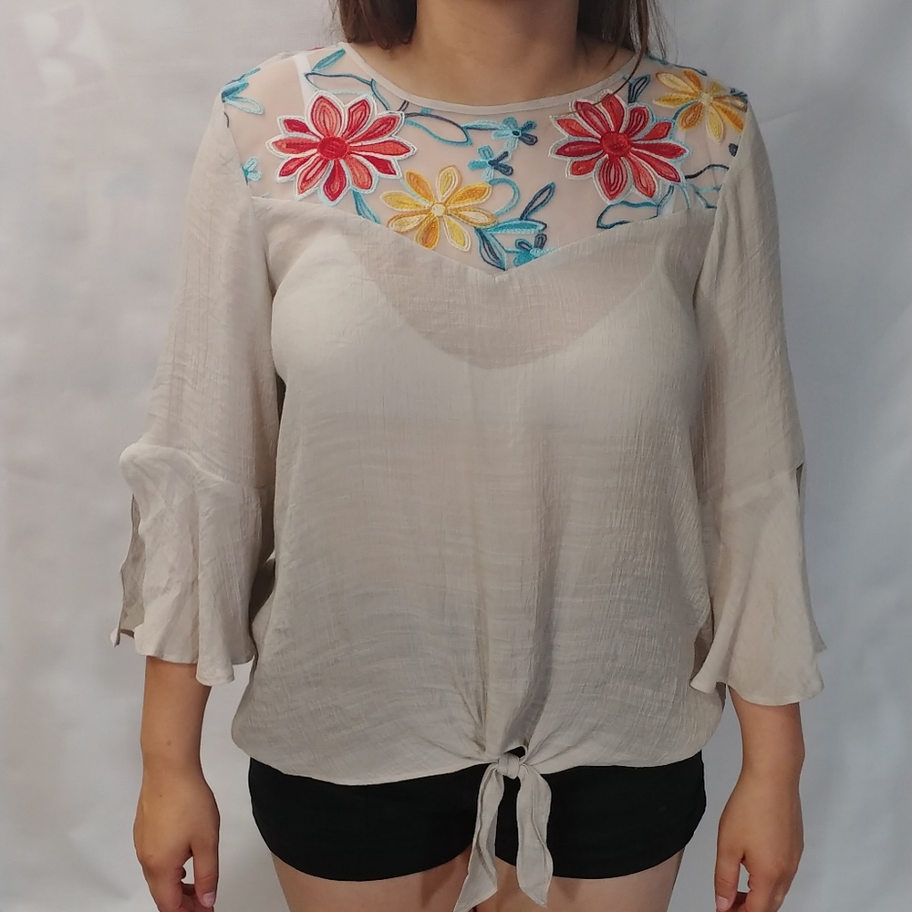 AGB Embroidered Floral Blouse w/Butterfly Sleeves